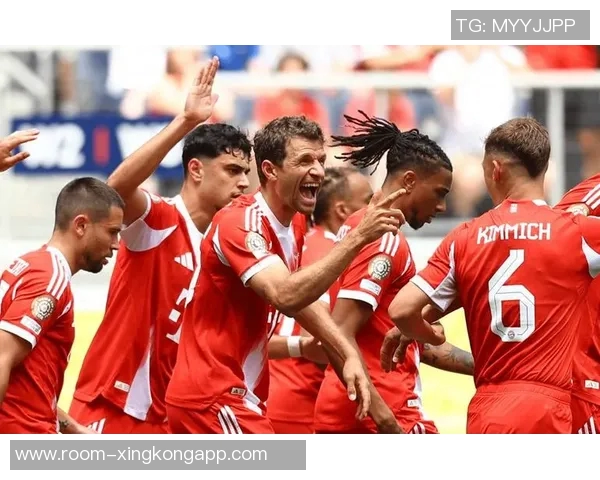 拜仁极端球迷组织策划烟火表演遭禁赛与罚款双重处罚